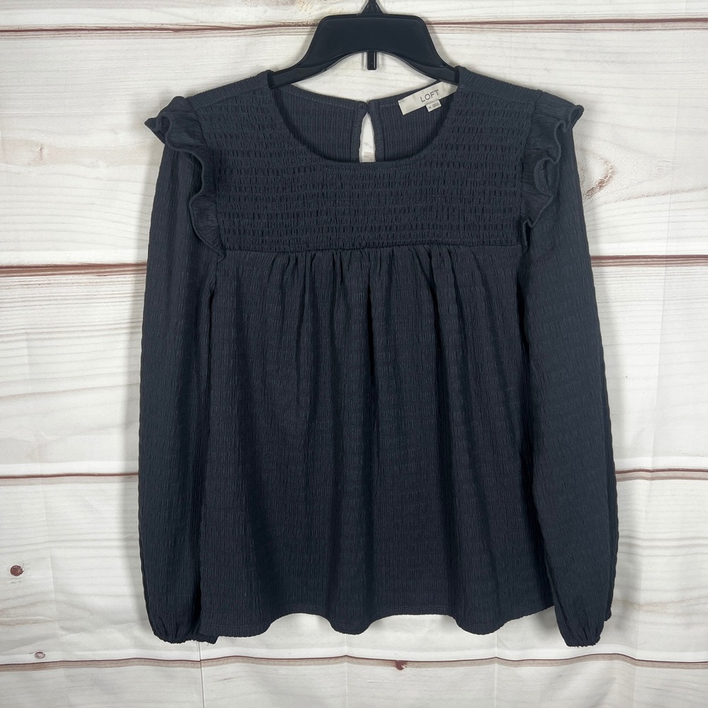 LOFT Smocked Ruffle Blouse Womens Medium Gray Solid Long Sleeve Textured Top